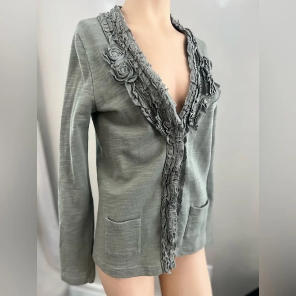Eddie Bauer ruffle button cardigan-SMALL-NWT